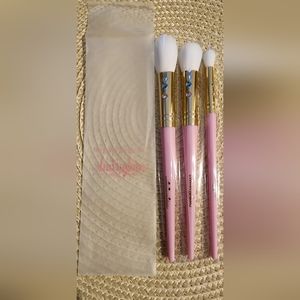 Makeup Brushes